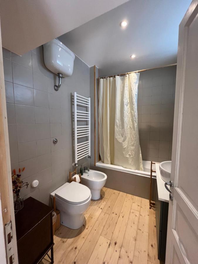 Casa Vayu - Rooms & Garden Naples Exterior photo